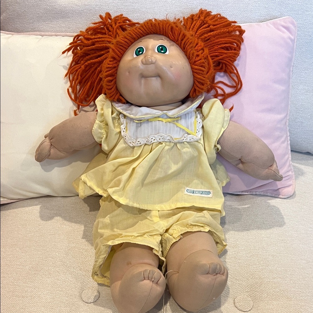 Original Vintage Cabbage Patch Kids Doll in original Outfit with Orange Hair